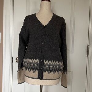 Pierre Cardin 100% lamb’s wool Charcoal and Cream Patterned Cardigan